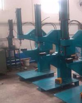 寧波買一臺鉚接機需要多少錢？