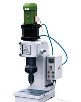 如何選擇滿意的液壓鉚接機廠家？