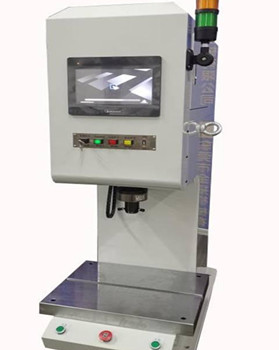 怎么看鉚接機(jī)的型號(hào)？