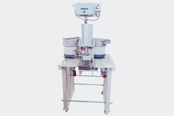 氣動(dòng)鉚接機(jī)的類(lèi)型、技術(shù)演進(jìn)與市場(chǎng)格局